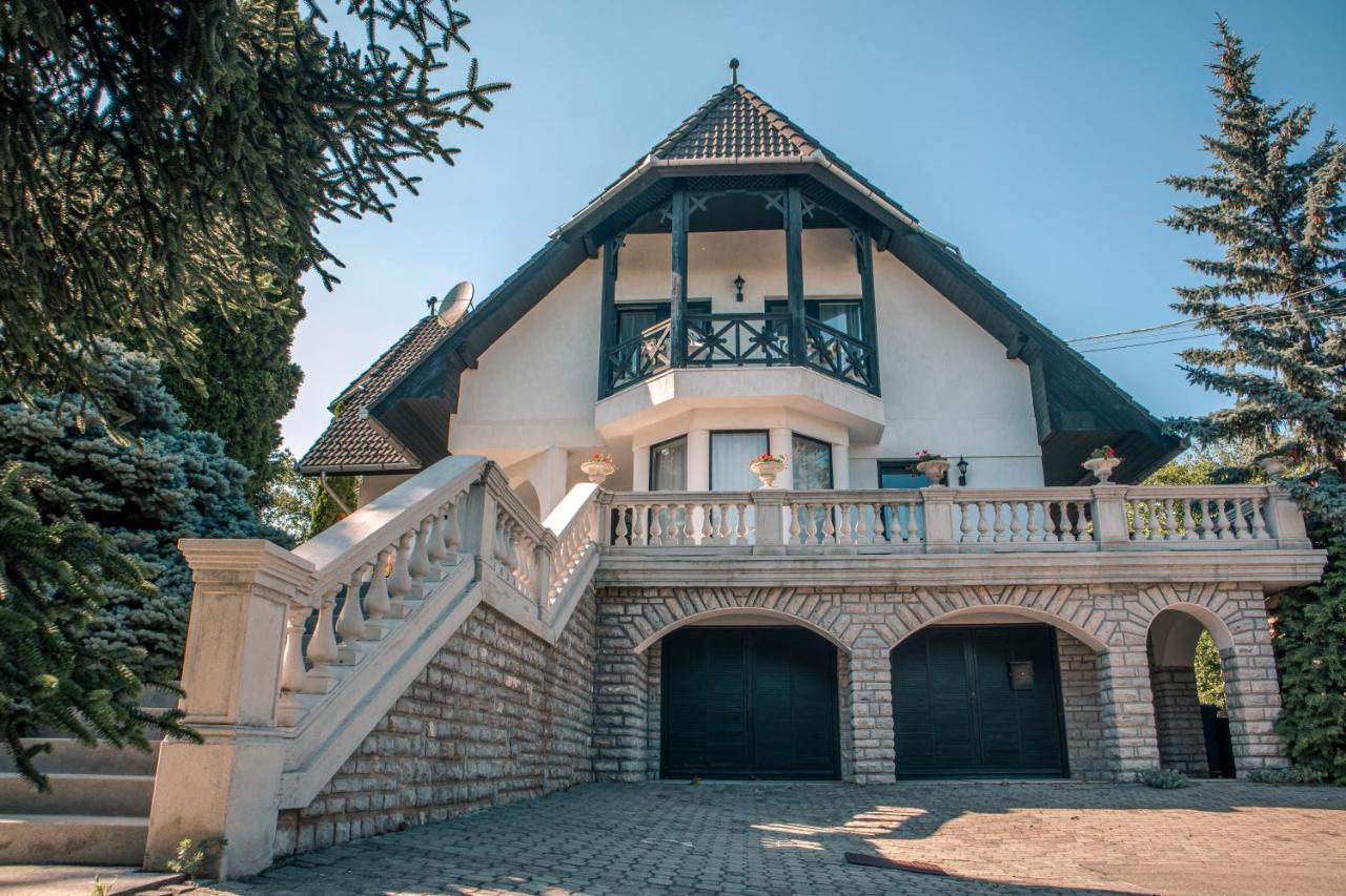 Villa Viktória Balatonfüred Exterior foto